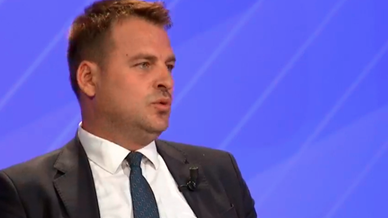 Muja jep shifra të reja: LVV në kuotën 52.3%, PDK e dyta me 15.3%, pasojnë LDK, AAK