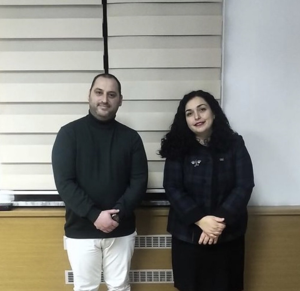 Vjosa Osmani i merr LDK-së kryetarin e nëndegës më të madhe në Gjilan