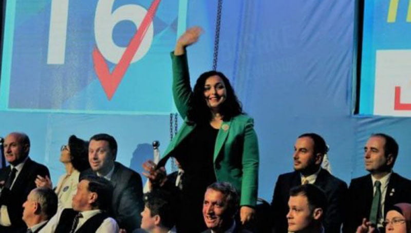 Vjosa Osmani:LDK-së i ka mbetur vetëm logoja, votuesit i përfaqësoj unë