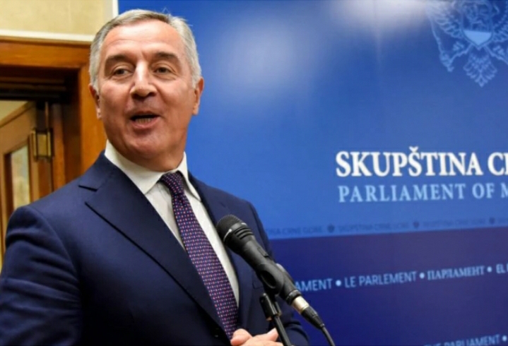 Gjukanoviq ia kthen parlamentit amendamentet e Ligjit për liritë fetare