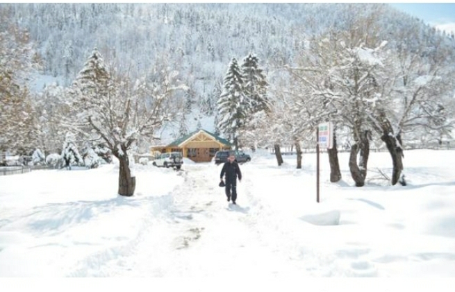 Tre javë pa rrymë, vendi i pëlqyer i kosovarëve mbetet bosh