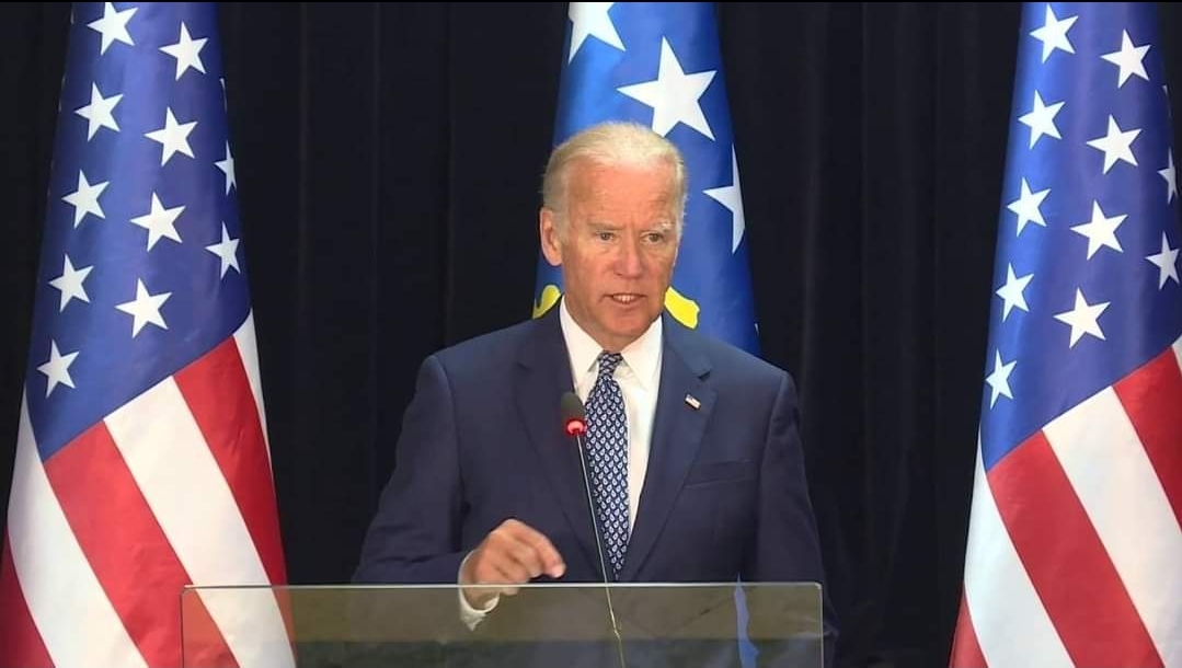 Biden i kërkon Serbisë njohjen e Kosovës