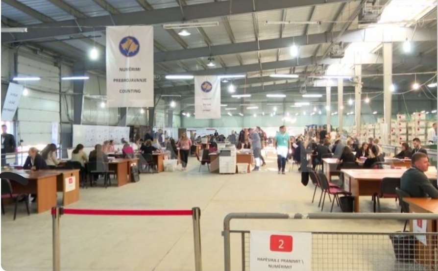 Vetëvendosje po ‘fundos’ partitë e tjera me votat e diasporës