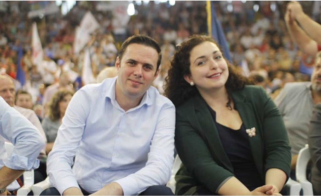 LAJMI I FUNDIT: Nesër takohen Lumir Abdixhiku dhe Vjosa Osmani