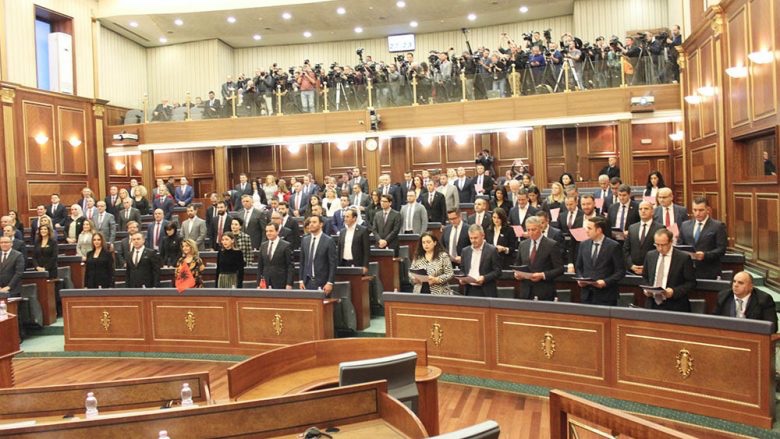 Krahasimi me Kuvendin e dalë nga zgjedhjet e vitit 2019: LVV u rrit për 29 deputetë, LDK humbi 13 deputetë