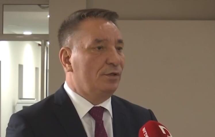 Lekaj: Nuk e votojmë Qeverinë as Presidentin, VV është rebeluar nga numrat
