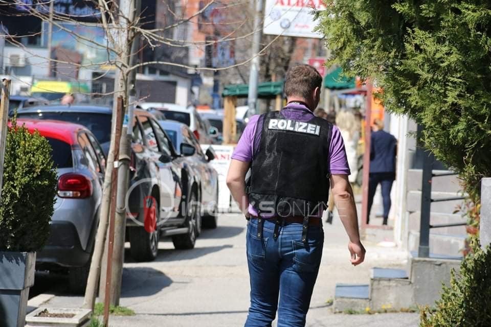 Policia gjermane pjesë e bastisjeve në Prishtinë/Mashtrimet përmes “call center” (Foto)