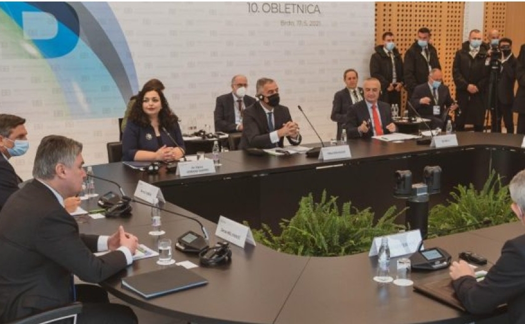 Vjosa Osmani, Vuçiqit: Është detyrë morale dhe njerëzore e imja të flas për krimet e Millosheviqit