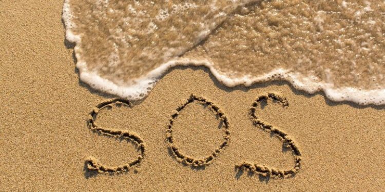 Sinjali i ndihmës “SOS” nuk është shkurtesë siç mendojnë shumica e njerëzve!