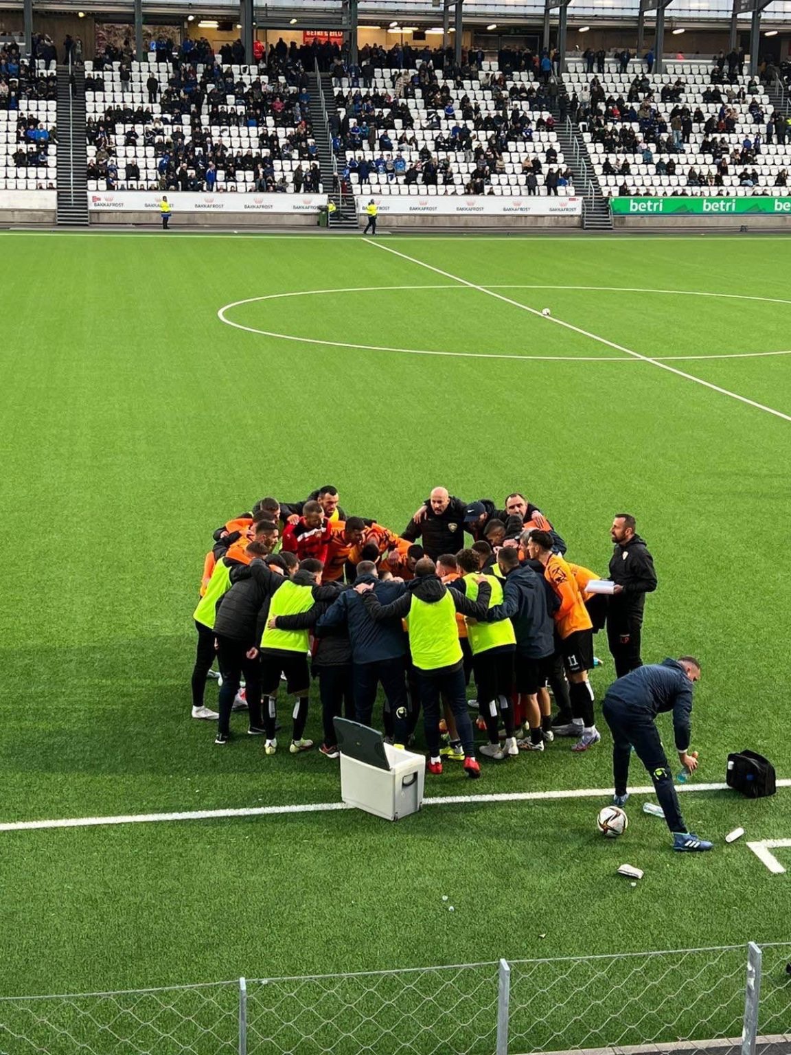 Sot zhvillohet përballja e parë e dy skuadrave shqiptare: Shkupi-Ballkani