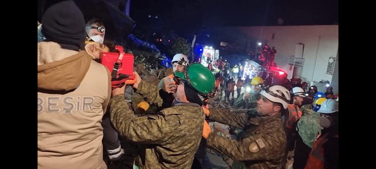 FSK shpëton edhe dy persona nga rrënojat pas tërmetit në Turqi