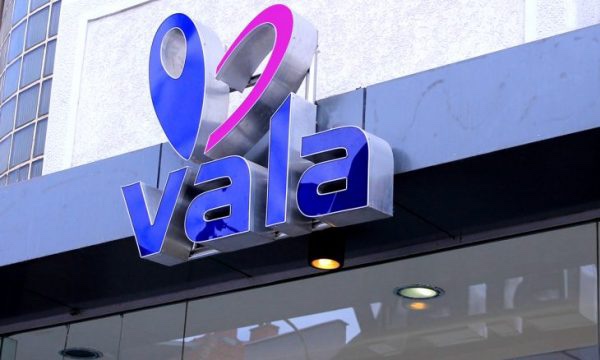 Rënia e shërbimeve të telefonisë mobile, Vala del me njoftim