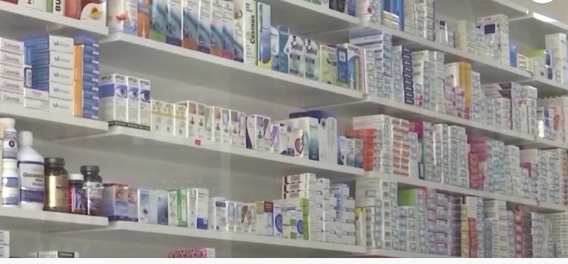 Nga 7 anëtarë sa do të duhej, vetëm 2 morën pjesë në finalizimin e listës së barnave me çmime abuzive