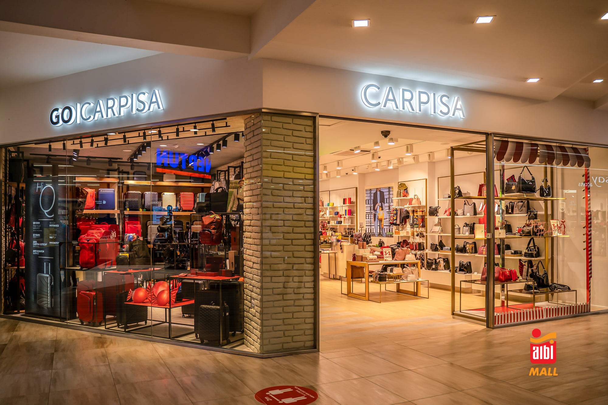 ekskluzive:-ky-eshte-hajni-i-arrestuar-per-vjedhje-ne-‘carpisa’-ne-albi-mall,-prezantohet-si-polic-maqedonas