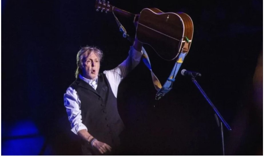 Paul McCartney: Mos e lejoni AI-në t’i dëmtojnë artistët