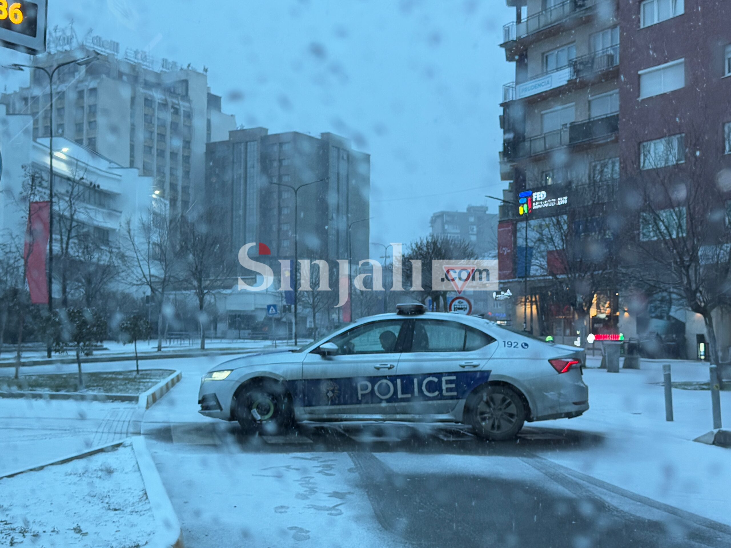 aktivitetet-per-diten-e-pavaresise,-policia-do-te-nderpreje-perkohesisht-qarkullimin-ne-disa-rruge