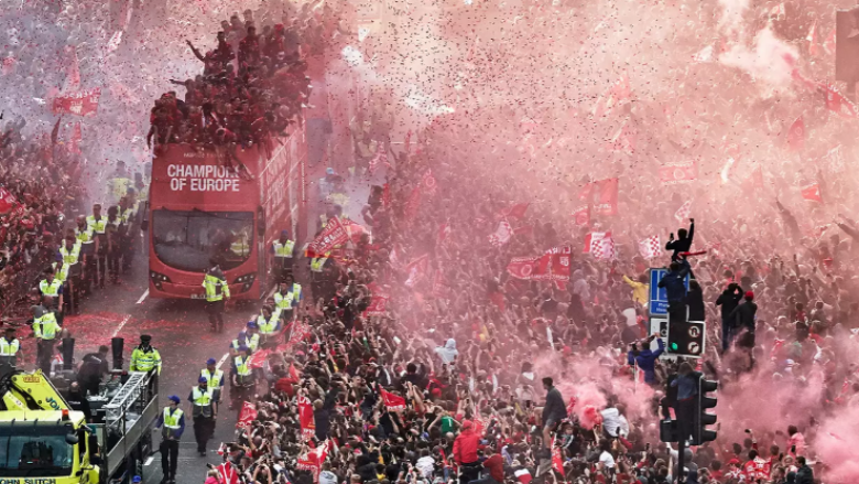 tifozet-e-liverpoolit-dalin-me-peticion-per-paraden-nese-fitojne-titullin-e-liges-premier