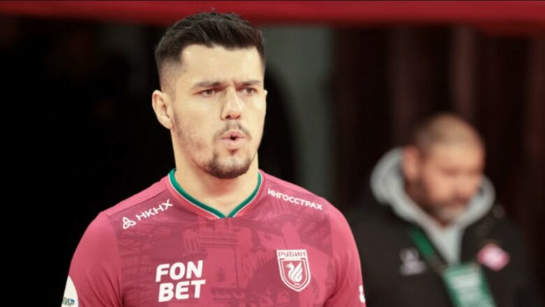 mirlind-daku-shpeton-lehte-pas-kartonit-te-kuq,-denohet-me-nje-shume-te-vogel-parash