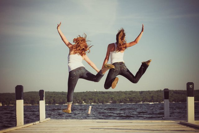 Si të ndiheni më të lumtur dhe të largoni shqetësimet e përditshme