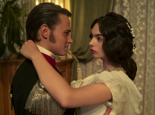 Vajza e Monica Belluccit është ylli i një seriali të ri të Netflix, në listën e më të shikuarve