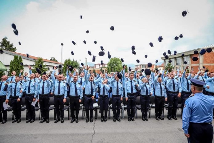 Diplomon gjenerata e 45-të e kadetëve