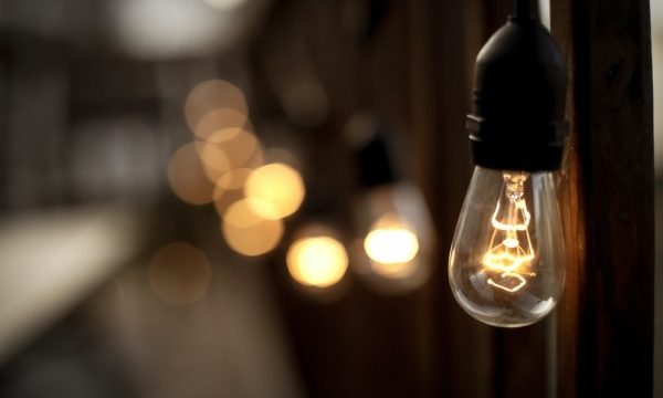 Me shtrenjtimin e energjisë elektrike do të pësojnë prodhuesit vendor