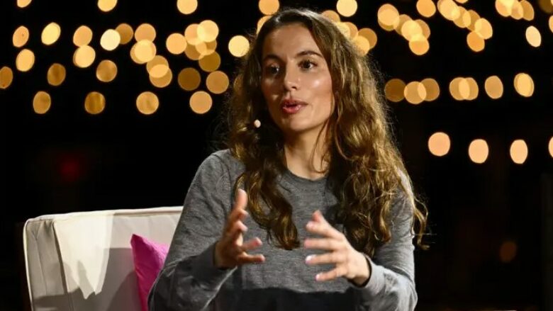 deshironi-te-investoni-ne-startup-in-e-ri-te-ai-te-mira-muratit?-duhet-te-paguani-te-pakten-50-milione-dollare!