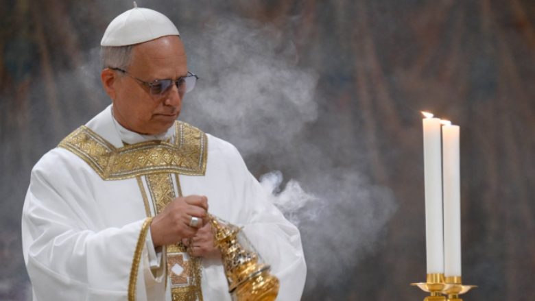 “sfide-per-njerezimin”,-papa-i-ri-jep-mendimin-e-tij-per-inteligjencen-artificiale