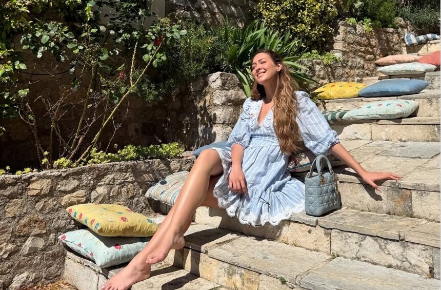 ju-kall-apartamenti,-po-franceskes-aq-i-ben-–-shijon-rrezet-e-diellit