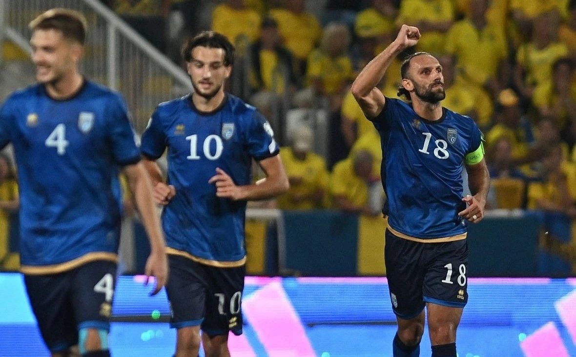 shkelqen-kosova,-mposht-suedine-dhe-merr-piket-e-para-ne-kualifikime