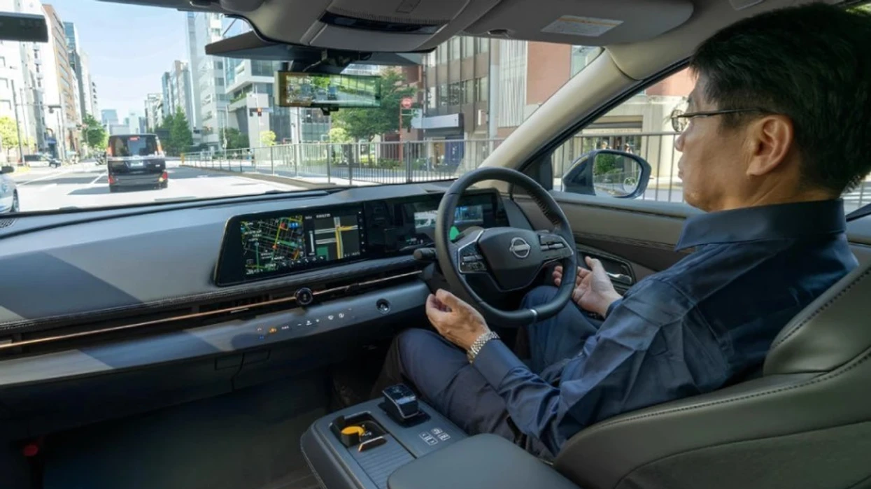 nissan-pretendon-se-autopiloti-i-saj-i-ri-eshte-me-i-zgjuar-se-ai-i-tesles,-pamje-qe-tregojne-se-cfare-mund-te-beje