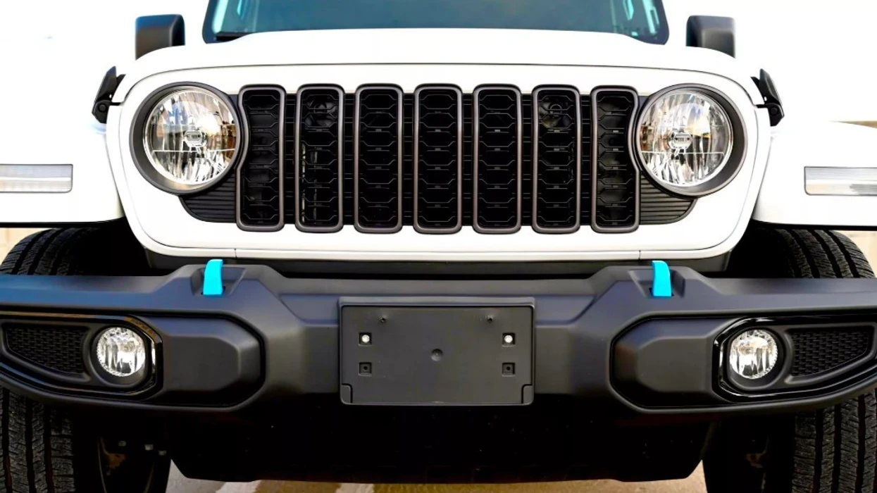 Një Wrangler 4xe thuhet se humbi 30 mijë dollarë në vlerë – vetëm për shkak të një aksidenti të vogël