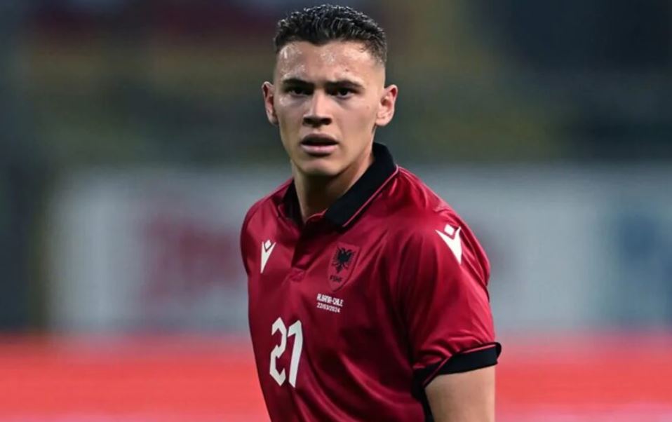 Mbyllen pjesët e para – Shqipëria po e mund Letoninë, e Anglia Serbinë