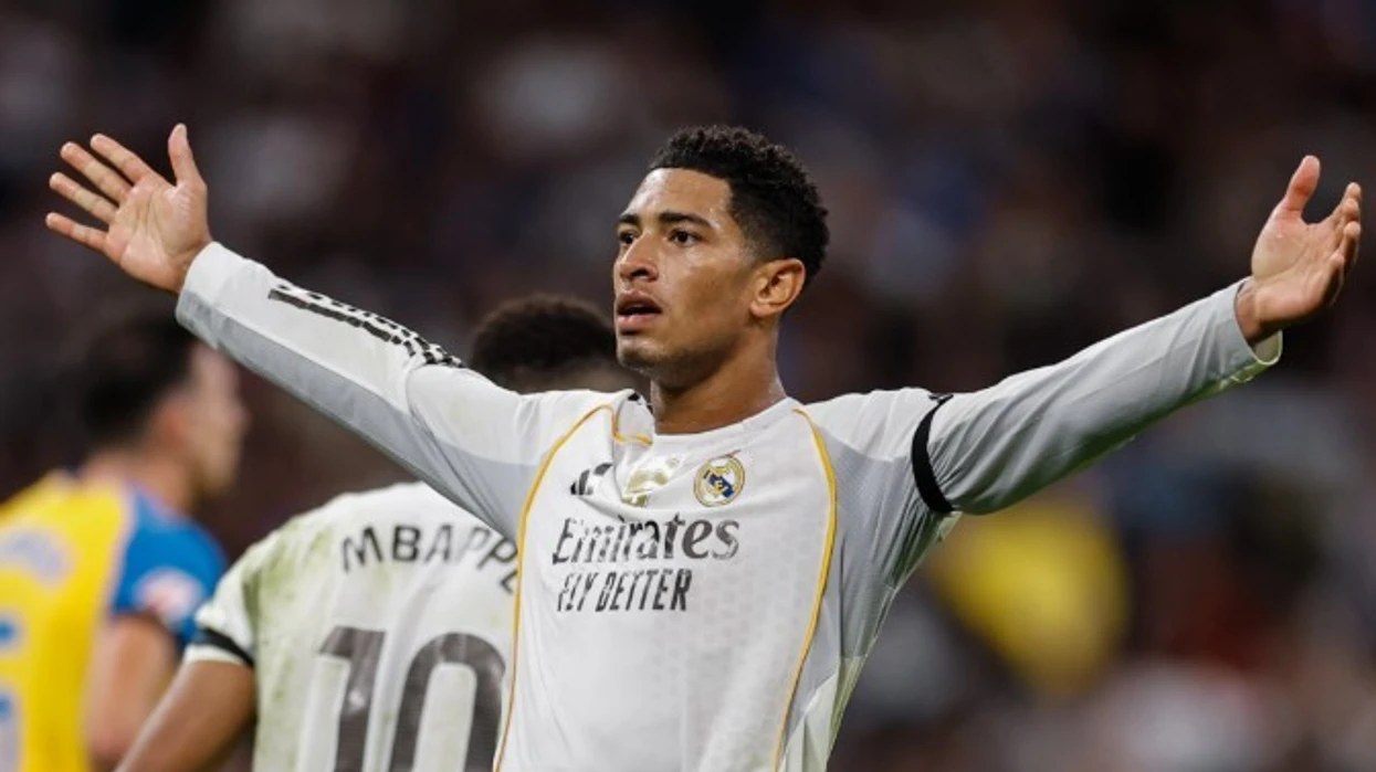 Real Madridi e “demolon” Valencian dhe shkëputet në krye të La Liga-s