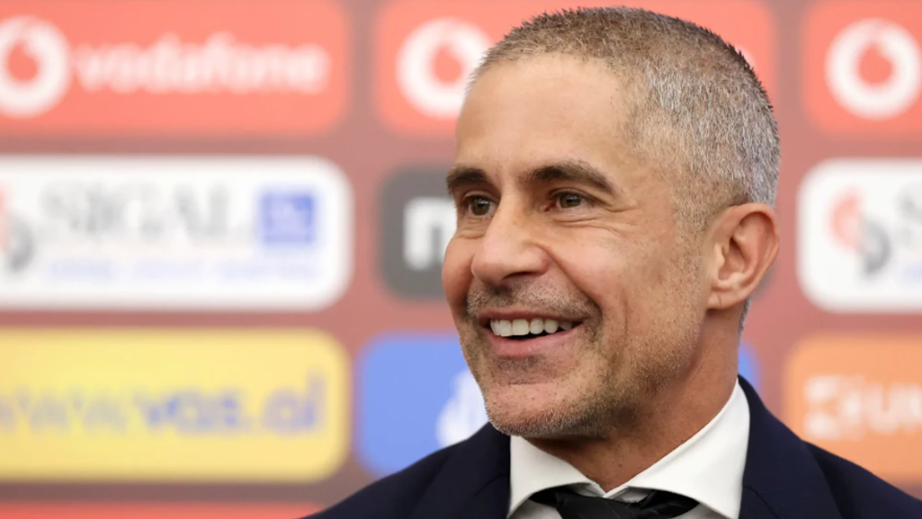 “jam-shume-krenar-per-te-gjithe-lojtaret,-nuk-i-njoh-kundershtaret-e-play-offit”-–-sylvinho-flet-pas-humbjes-me-angline