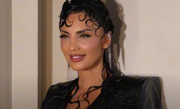 e-papritur:-genta-ismajli-i-hyn-politikes,-as-me-kurtin,-as-me-hamzen,-por-me-fatmir-limajn-–-kete-s’e-kishim-pare-as-enderr