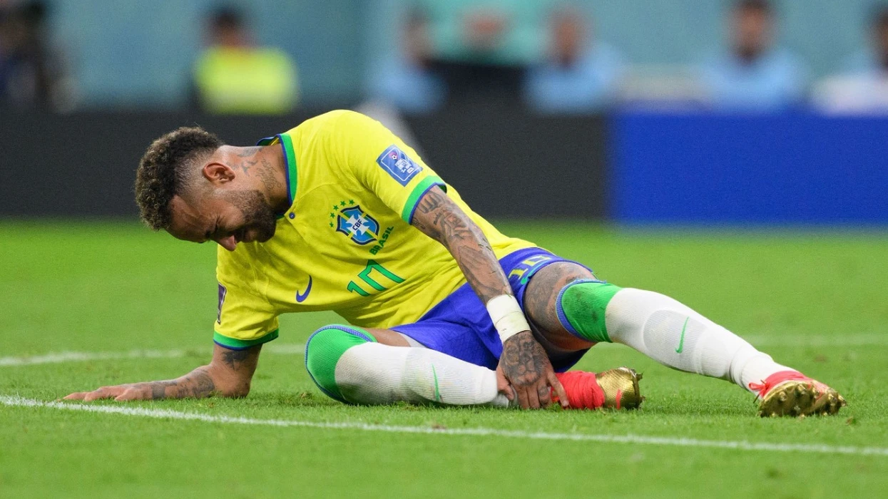 neymar-rrezikon-seriozisht-pjesemarrjen-ne-kupen-e-botes,-do-t’i-nenshtrohet-operacionit-ne-gju