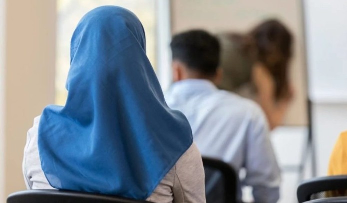 Austria drejt ndalimit të shamisë së kokës për vajzat nën 14 vjeç