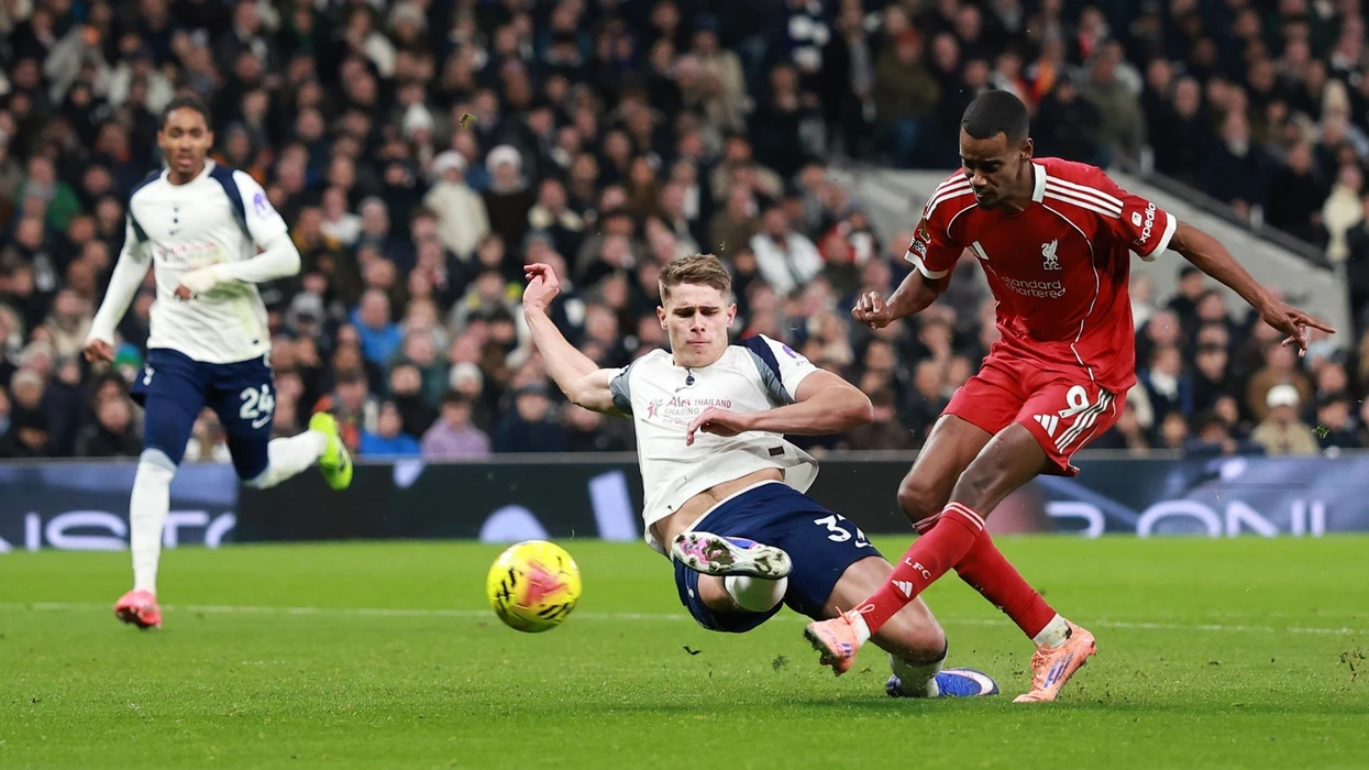 Liverpooli e bën prioritet transferimin e yllit të Tottenhamit