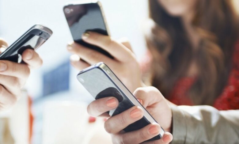 cekia-gati-ndalimin-e-mediave-sociale-per-femijet-nen-moshen-15-vjec