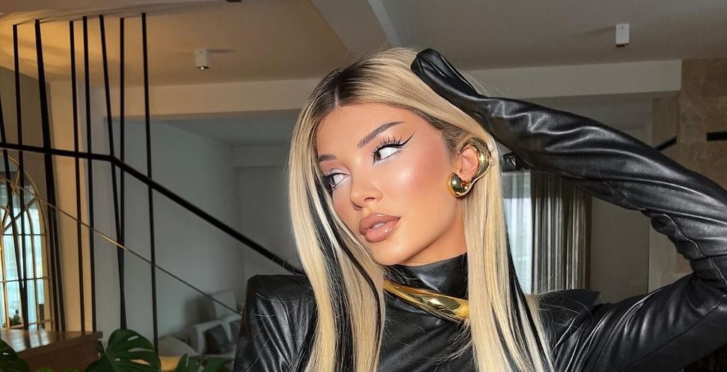 kengetarja-era-istrefi-mbeshtet-marshin-“drejtesi,-jo-politike”-me-17-shkurt