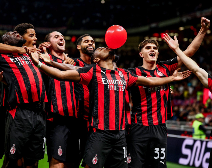 Milani po kërkon një qendërsulmues, emrat në listën e Igli Tares