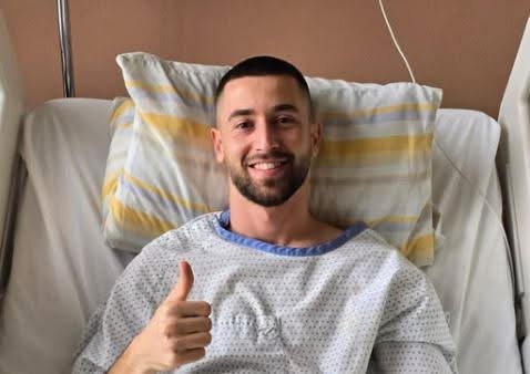Ilir Mustafa operohet me sukses pas këputjes së ligamentit ACL