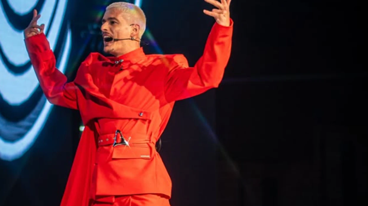 londrimi-per-menyren-se-si-vishet:-ne-fillim-te-perqeshin,-pastaj-te-admirojne-te-gjithe