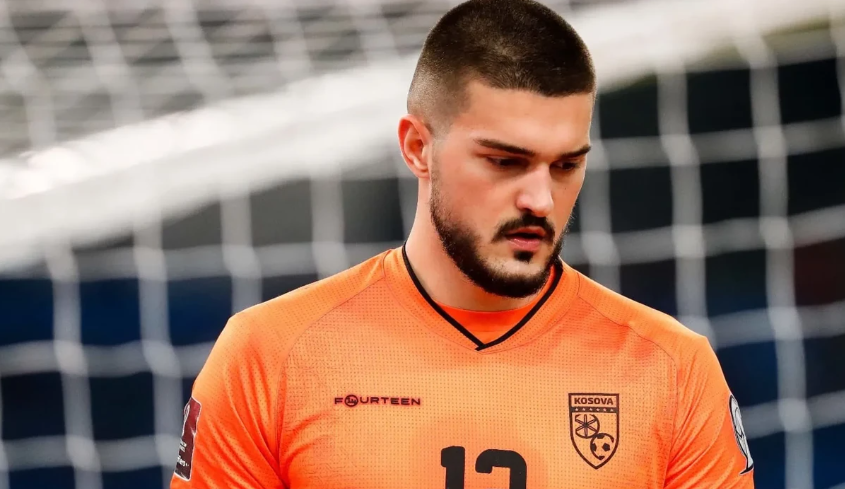 Te Sassuolo vlerësojnë portierin e Kosovës, Aro Muric